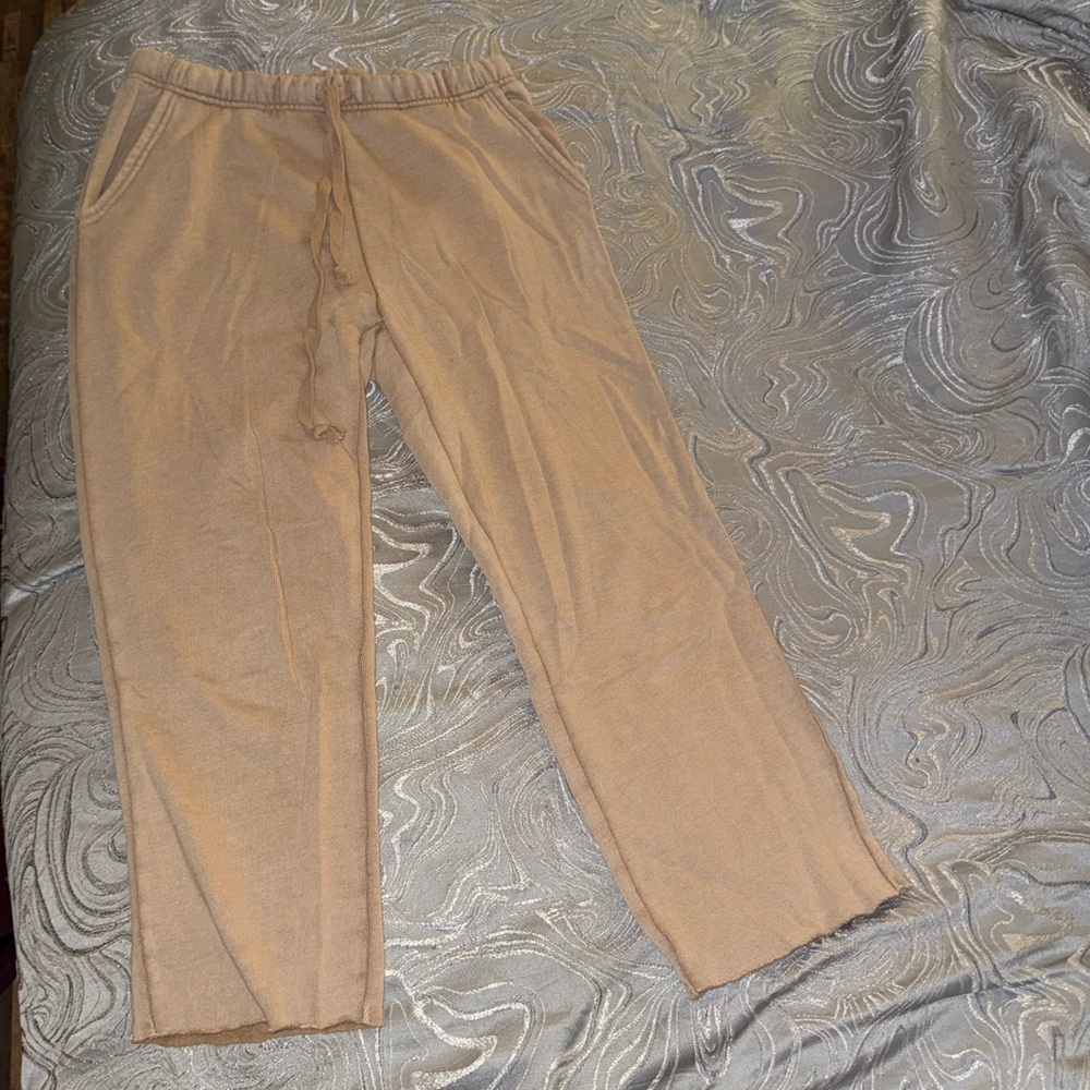Aerie Cozy Tan Lounge Set